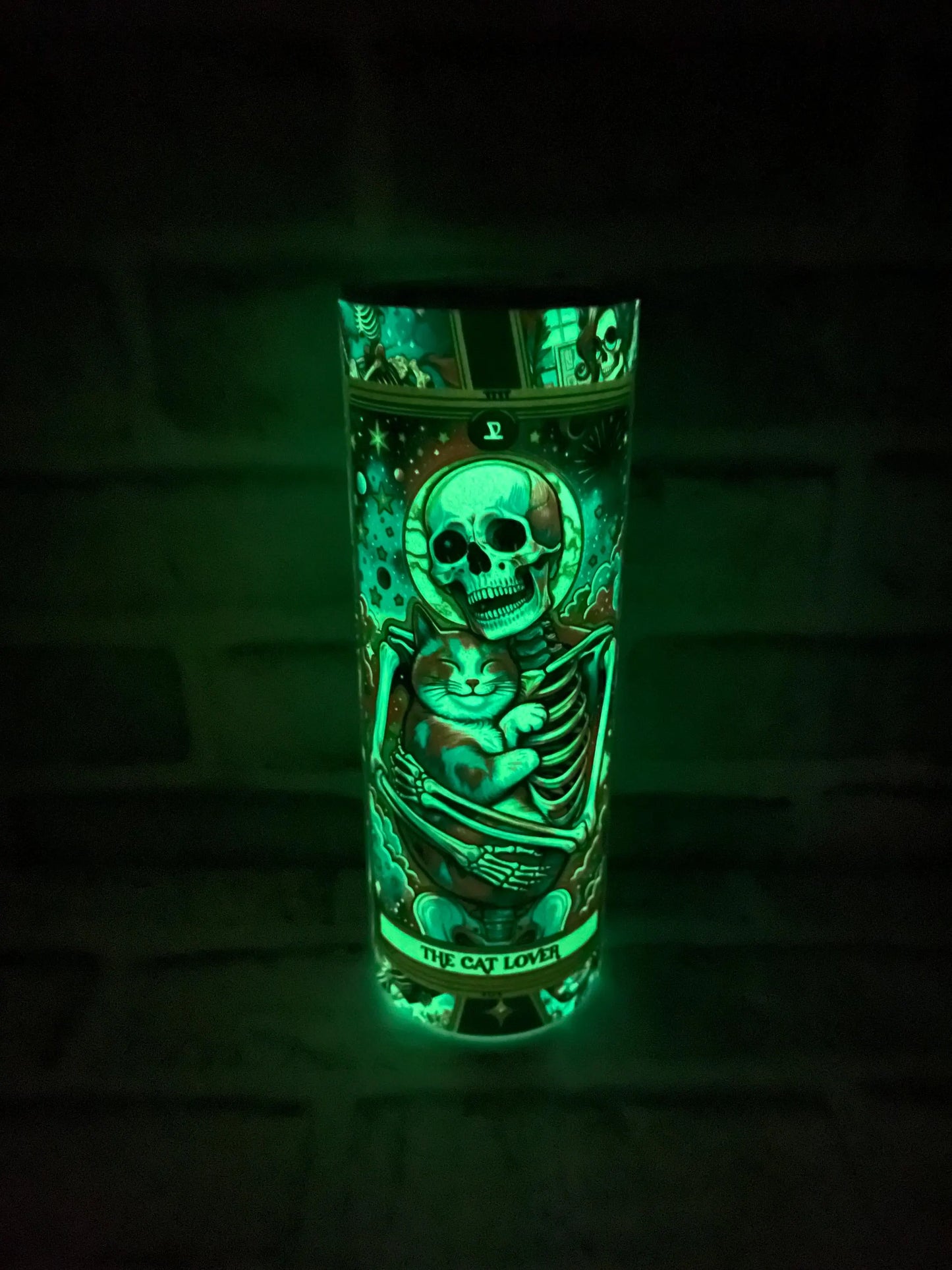 20oz skinny tumbler with black cat tarot design