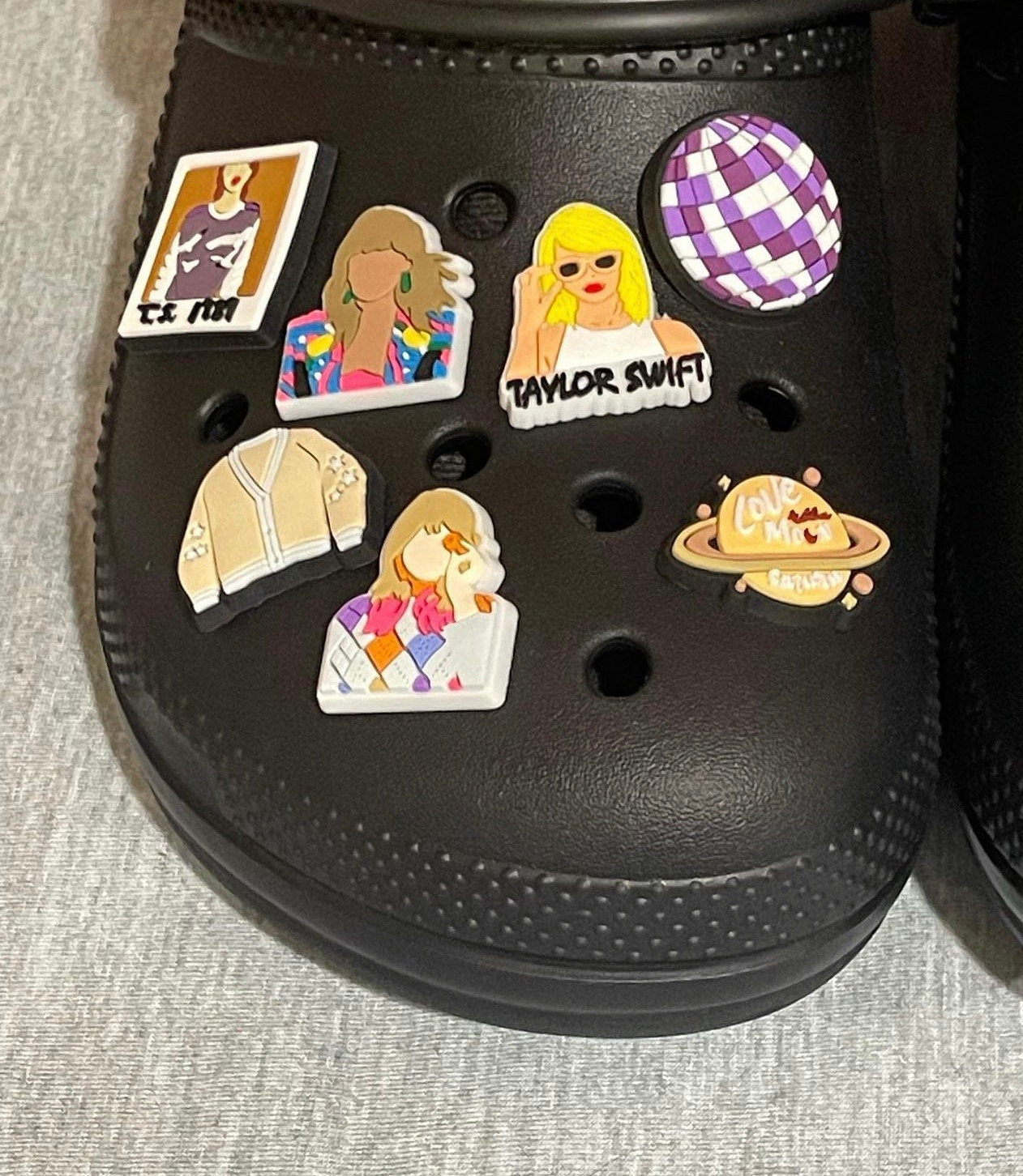 Music Inspired Shoe Charms, Taylor Swif Shoe Charms, Shoe Charms, Swif Shoe Charms, Shoe Accessories, Swifti Charms